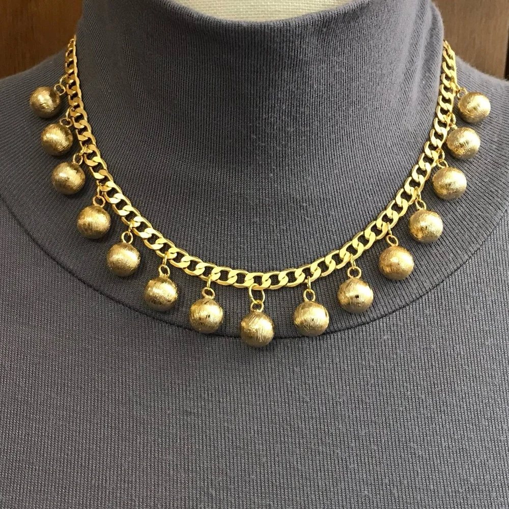 House of the Dragon Queen Alicent Targaryen Gold Necklace, Handmade Replica - Picture 6 of 14